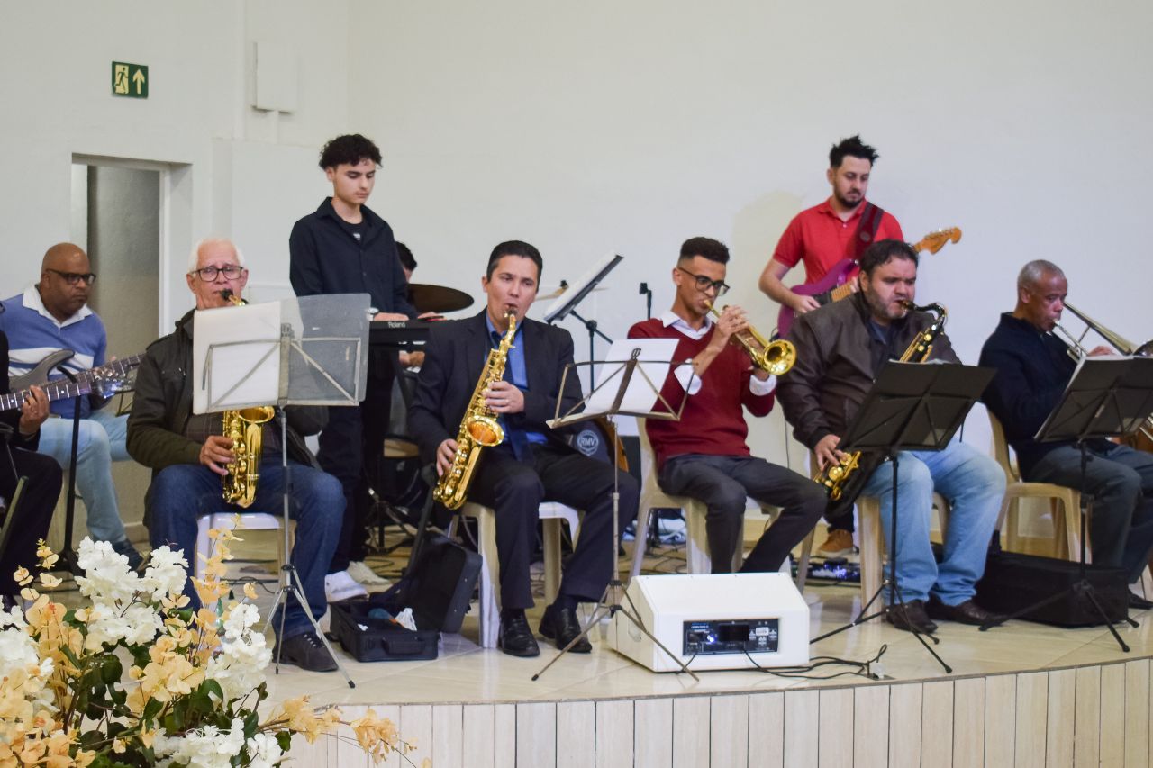 Grupo de Louvor Manancial PIEAD